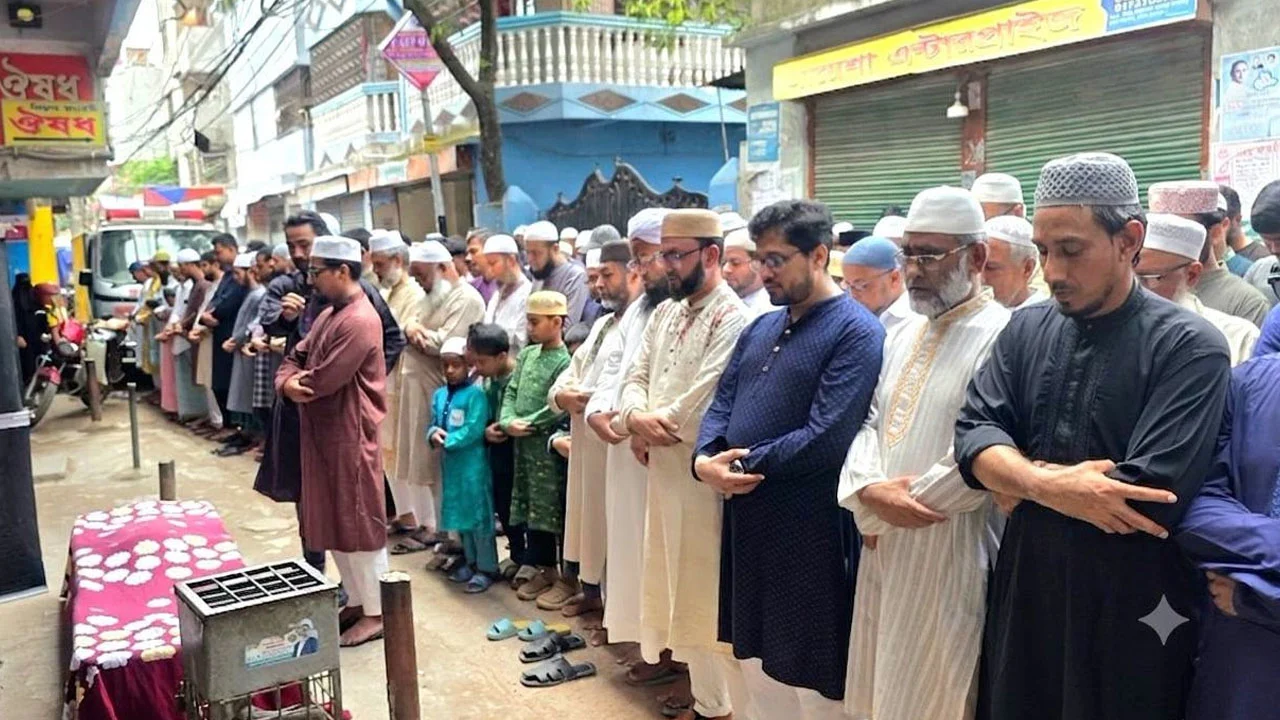 জামায়াত নেত্রী আনজুমান আরার দাফন সম্পন্ন