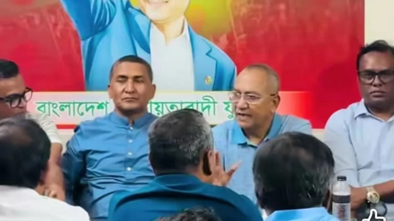 বিতর্কিতদের পদ দেওয়া নিয়ে হট্টগোল, যুবদলের জরুরি সভা পণ্ড