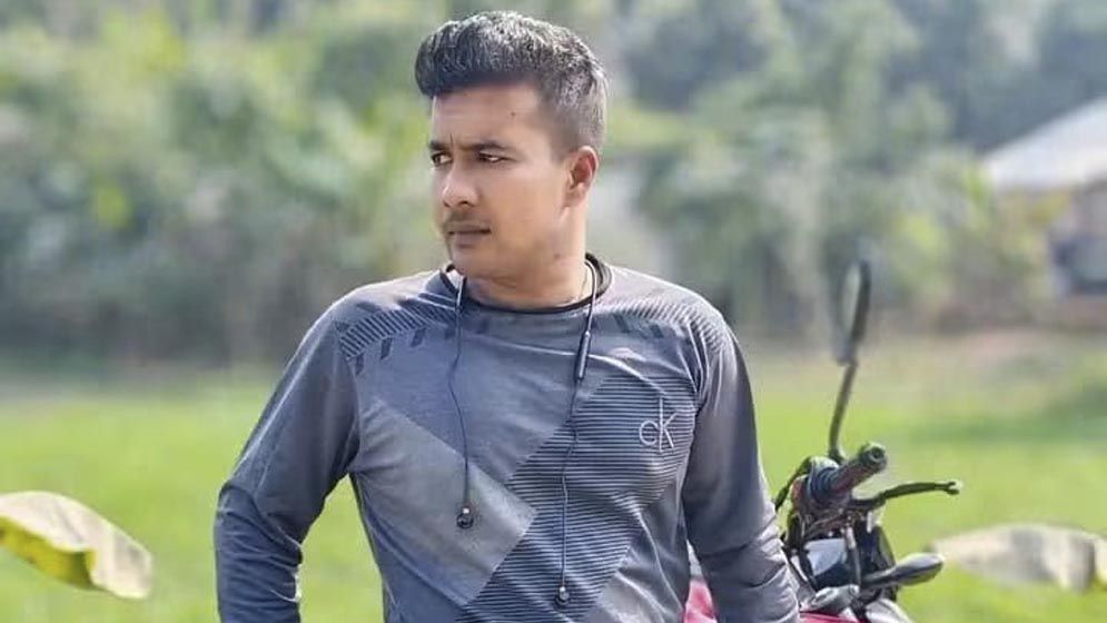জয়পুরহাটে বাসের ধাক্কায় মোটরসাইকেল আরোহী যুবকের মৃত্যু